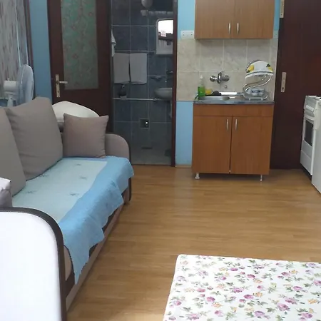 Apartment Malica *