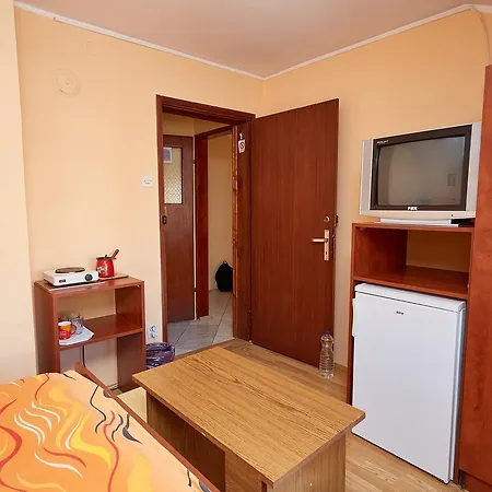 Apartment Malica *